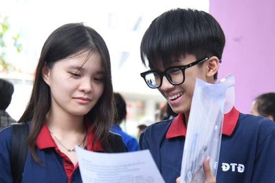 Đề thi Văn vào lớp 10 của Hà Nội: Chống 'học vẹt, học tủ', học sinh khá giỏi có thể đạt trên 8 điểm