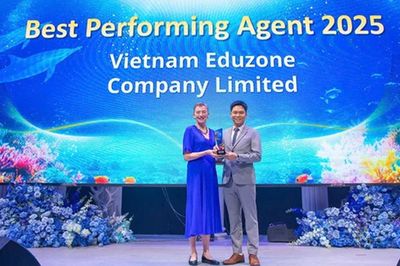 Eduzone thắng giải Best Performance, khẳng định vị thế tư vấn du học hàng đầu
