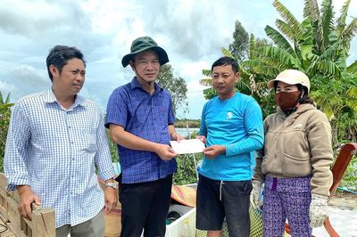 Hỗ trợ kịp thời người dân khắc phục thiệt hại do lốc xoáy