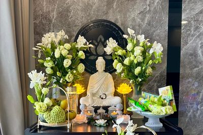 Mâm lễ cúng lễ Phật đản tại nhà gồm những gì?