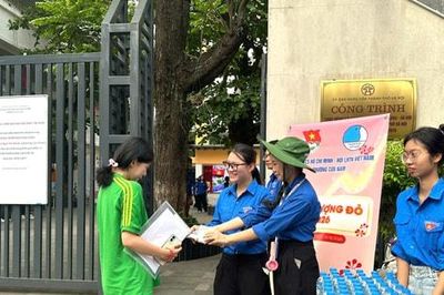 Phường Cửa Nam đồng hành cùng thí sinh và phụ huynh trong kỳ thi vào lớp 10 THPT