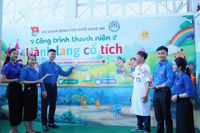 'Hành lang cổ tích' giúp bệnh nhi thêm niềm vui trong điều trị