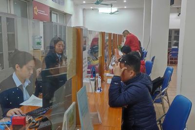 Doanh nghiệp không đóng đủ bảo hiểm thất nghiệp phải tự trả quyền lợi cho người lao động