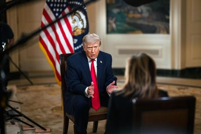 Có tin ông Trump yêu cầu điều chỉnh dự thảo thỏa thuận với Iran; Israel mở rộng xâm nhập vào lãnh thổ Syria