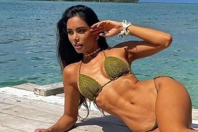 Vẻ đẹp bốc lửa của mỹ nhân vừa đăng quang