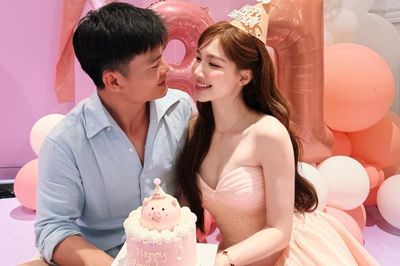 Bạn trai đại úy bày tỏ tình cảm với Hòa Minzy