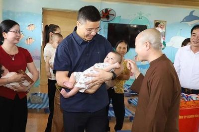 Lãnh đạo tỉnh Thanh Hóa thăm cơ sở nuôi dưỡng trẻ em