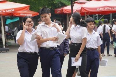 Giữ tinh thần lạc quan, sĩ tử sẵn sàng vượt vũ môn