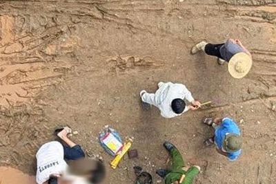 Tìm thấy thi thể người đàn ông mất liên lạc sau khi nhắn tin, chuyển tiền cho vợ