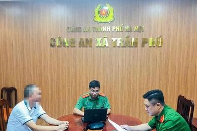 Người đàn ông chế ảnh 'thóc phơi nổ thành bỏng' để câu like bị phạt 7,5 triệu đồng