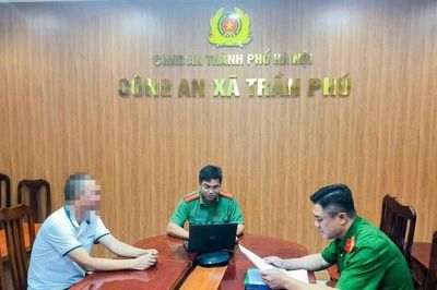 Xử phạt người đăng tin 'nắng nóng khiến thóc nổ thành bỏng'