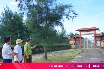 Người dân ven biển Kỳ Xuân chật vật tìm đường xuống biển