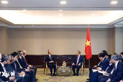 Tổng Bí thư, Chủ tịch nước Tô Lâm tiếp lãnh đạo ADB, WHO và doanh nghiệp tại Philippines