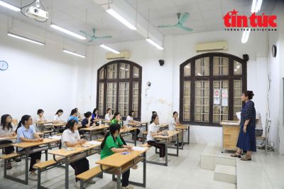 Sáng 31/5, gần 124.000 thí sinh Hà Nội làm bài thi môn Toán