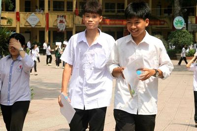 Thi vào lớp 10 ở Hà Nội: Đề Toán vừa sức, phần lớn học sinh có thể đạt từ 7 điểm trở lên