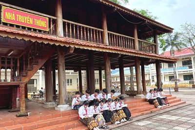Bảo tồn văn hóa truyền thống ở Trường THCS Dân tộc nội trú Như Thanh