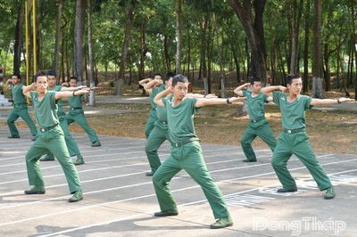 Rèn luyện bản lĩnh, ý chí cho chiến sĩ mới