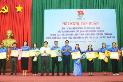 Tỉnh đoàn Gia Lai trao giải cuộc thi chính luận về bảo vệ nền tảng tư tưởng của Đảng