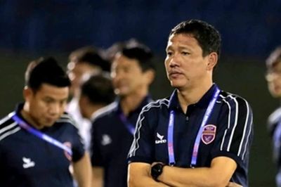 HLV Anh Đức bất ngờ dẫn dắt Thanh Hóa, Công Phượng chính thức trở lại V-League