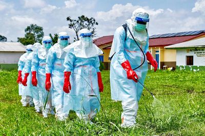 Không để Ebola trở thành cuộc khủng hoảng tiếp theo