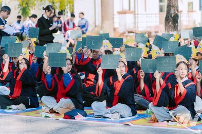 'Kiến tạo' thế hệ không khói thuốc