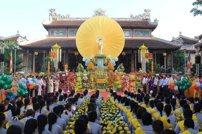 Huế: Trang nghiêm cử hành Đại lễ Phật đản Phật lịch 2570 tại tổ đình Từ Đàm