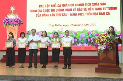 Xã Ứng Thiên trao giải cuộc thi bảo vệ nền tảng tư tưởng của Đảng