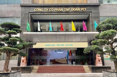 Hơn 20 lãnh đạo công ty niêm yết bị khởi tố