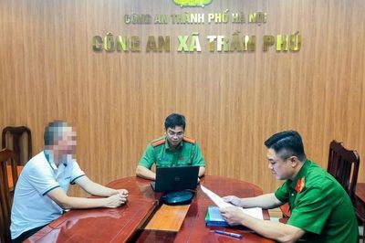 Hà Nội: Tung tin 'thóc phơi nắng nổ thành bỏng' để câu view, người đàn ông bị phạt 7,5 triệu đồng