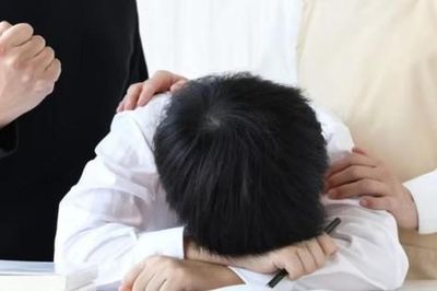 Trẻ dễ mắc lo âu, trầm cảm vì áp lực thi cử: Cha mẹ cần làm gì?
