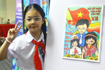 Thiếu nhi hướng tới Đại hội Đoàn lần thứ XIII: 'Bé út' có tranh xuất sắc là fan 'chị Bảy'