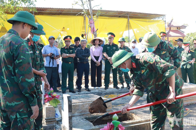 Rút kinh nghiệm tổ chức lấy mẫu, bàn giao mẫu hài cốt liệt sĩ trên địa bàn thành phố Huế