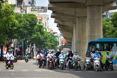 Dự báo thời tiết ngày 1/6: Bắc Bộ nắng nóng gay gắt, Nam Bộ mưa về chiều tối