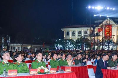 Kỳ 3: Lá chắn nào để bảo vệ thế hệ trẻ trước ma túy thời đại số?