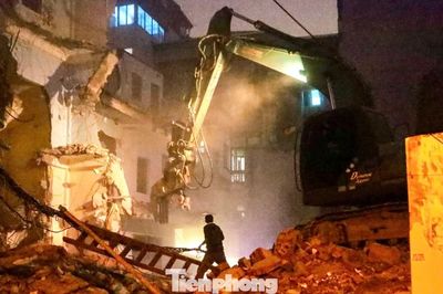 Xuyên đêm giải phóng mặt bằng phục vụ thi công đường Vành đai 2,5