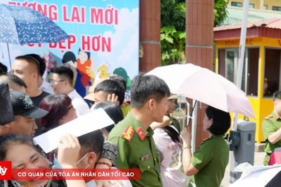 Quảng Ninh công bố quyết định đặc xá cho 45 phạm nhân cải tạo tốt