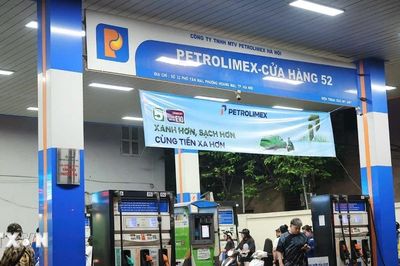 Hà Nội trước thời điểm chuyển đổi xăng sinh học E10