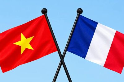 Thúc đẩy kết nối văn hóa, nghệ thuật Việt Nam-Pháp qua triển lãm tại Arcueil