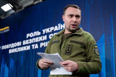 Rộ tin đồn Tổng thống Zelensky muốn thay Tổng tư lệnh quân đội Ukraine