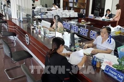 Hà Nội thu ngân sách 5 tháng tăng 2,7%