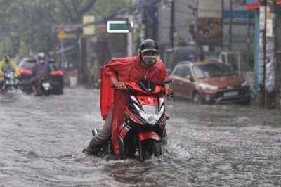 Đêm nay (1/6), những khu vực nào sẽ đón mưa dông?