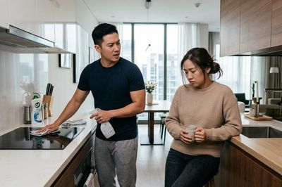 'Chủ nghĩa hoàn hảo độc hại' trong gia đình trẻ