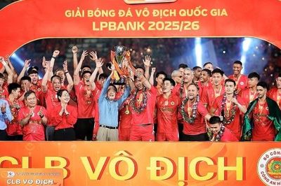 Công an Hà Nội vô địch V-League, cuộc đua trụ hạng tiếp tục nóng