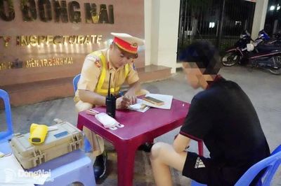 Nhiều trường hợp vi phạm nồng độ cồn khi tham gia giao thông bị xử lý