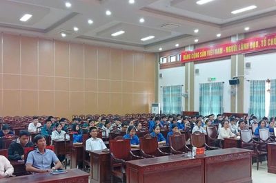 Khai giảng lớp bồi dưỡng nhận thức về Đảng lần thứ 2 năm 2026