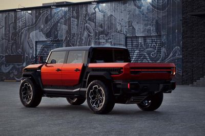 GMC Hummer X Concept: Xe địa hình điện tích hợp drone trinh sát