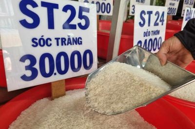 Ngày 1/6: Giá gạo nguyên liệu xuất khẩu tại Đồng bằng sông Cửu Long tăng
