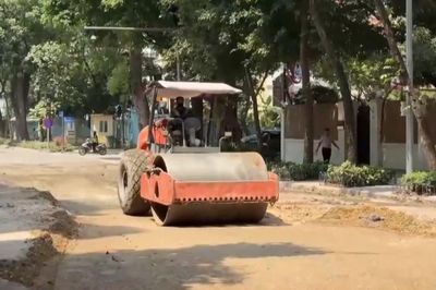 Hà Nội: Nhiều tuyến phố được dỡ rào chắn thi công chống úng ngập