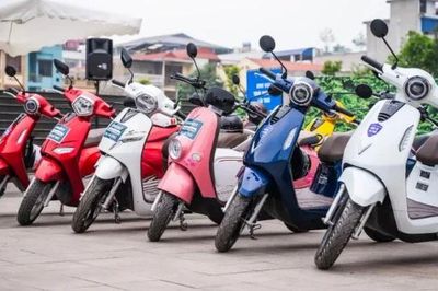 Hà Nội đề xuất hỗ trợ tối đa 20 triệu đồng khi đổi xe máy xăng sang xe điện