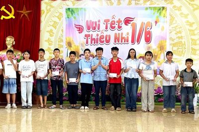 Trẻ em Lào Cai vui ngày 'Quốc tế thiếu nhi'